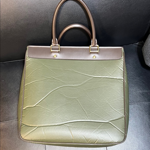 Vintage Hunting World Stylish Green Tote Bag - Picture 2 of 10